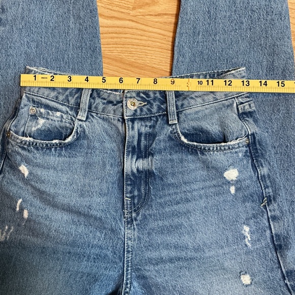Zara High Rise Ripped Denim Jeans - Picture 7 of 9